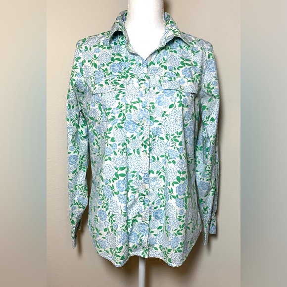 L.L. Bean Blue and Green Floral Long Sleeve Button Down Shirt Women Medium - Picture 1 of 7